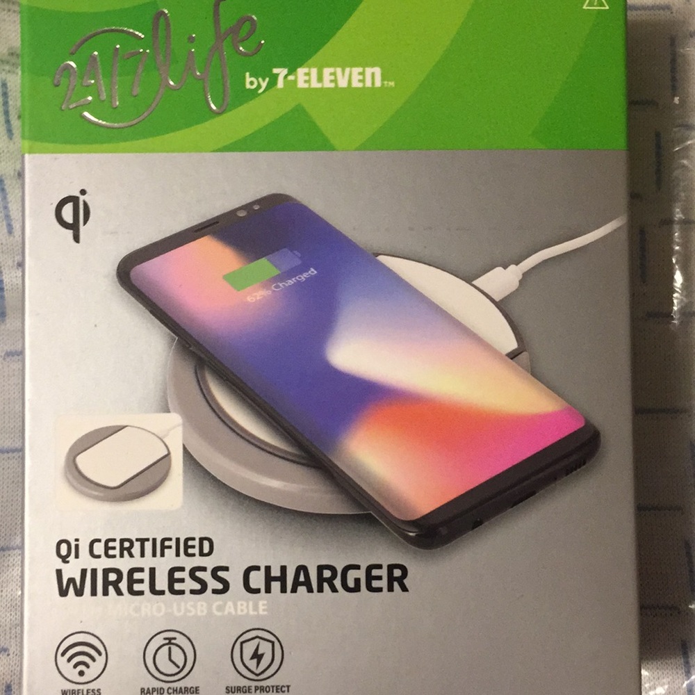 Wireless phone charger